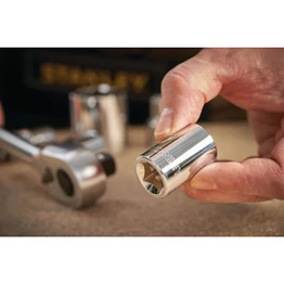 Stanley 1/2" Drive 6P Dugókulcs 17 mm (STMT86517-0) Stanley 1/2" Drive 6P Dugókulcs 17 mm (STMT86517-0)