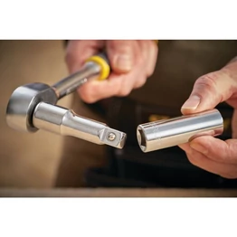 Stanley 1/2" Drive Gyújtógyertya Dugókulcs 16 mm (STMT88993-0) Stanley 1/2" Drive Gyújtógyertya Dugókulcs 16 mm (STMT88993-0)