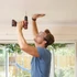 Kép 8/9 - Black+Decker 10,8 V kompakt Li-Ion akkumulátoros  fúró-csavarozó (BDCDD12B)